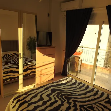 Konstantinos' Monastiriou Luxury Apartman *