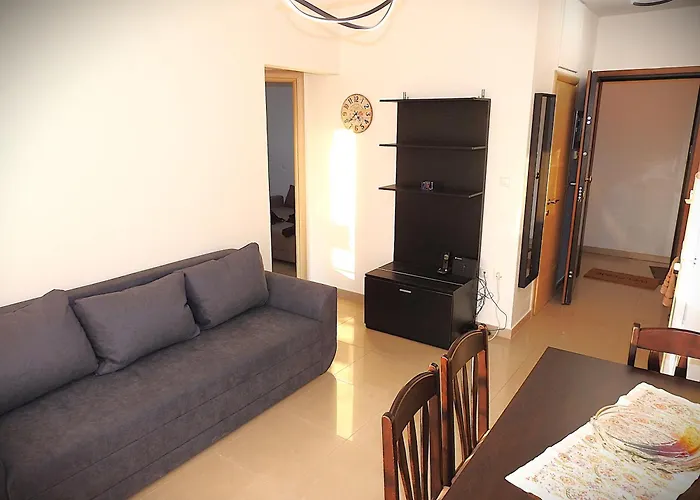 Konstantinos' Monastiriou Luxury *