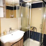Konstantinos' Monastiriou Luxury Apartman *